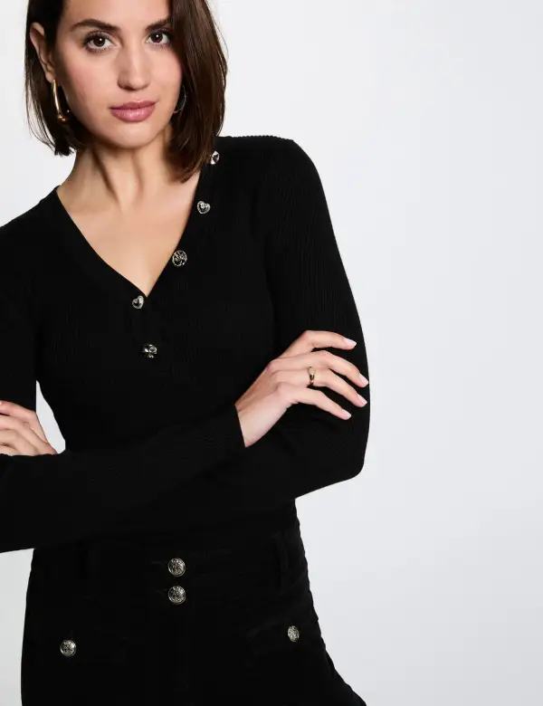 Camisola com decote em V